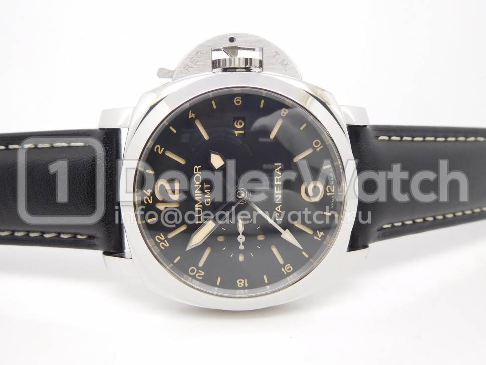 Часы Officine Panerai Luminor 1950 3 Days GMT PAM 531