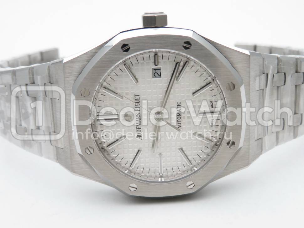 Часы Audemars Piguet Royal Oak Automatic 15400ST.OO.1220ST.02