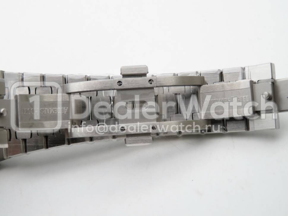 Часы Audemars Piguet Royal Oak Automatic 15400ST.OO.1220ST.02