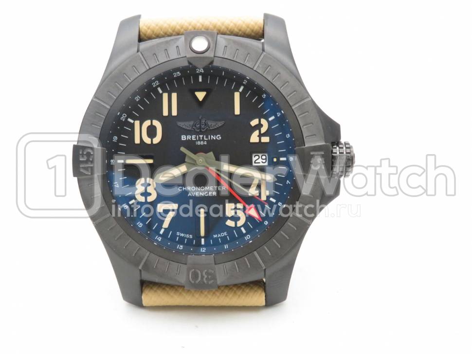 Часы Breitling Avenger Automatic GMT 45 Night Mission V32395101B1X1