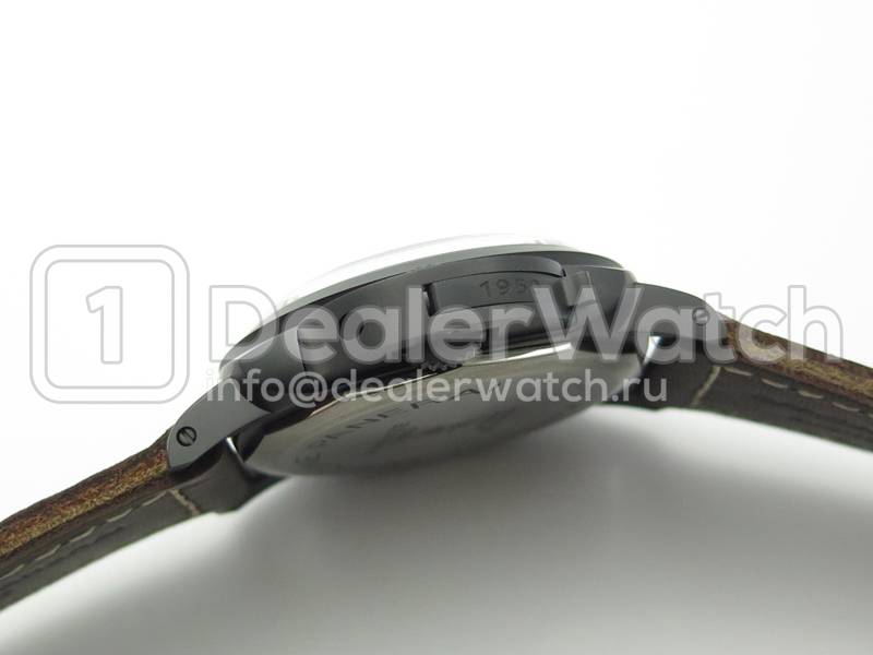 Часы Officine Panerai Luminor 1950 3 Days Titanio PAM 629