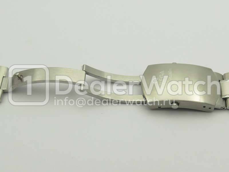 Часы Omega Speedmaster Moonwatch Co-Axial Chronograph