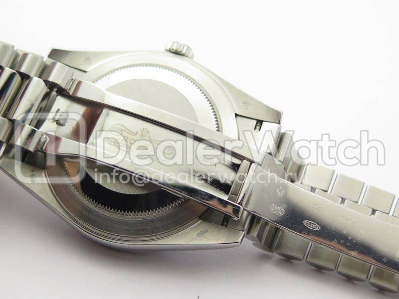 Часы Rolex Day-Date 40 228239-0007