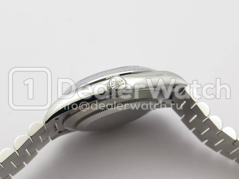 Часы Rolex Day-Date 40 228239-0007