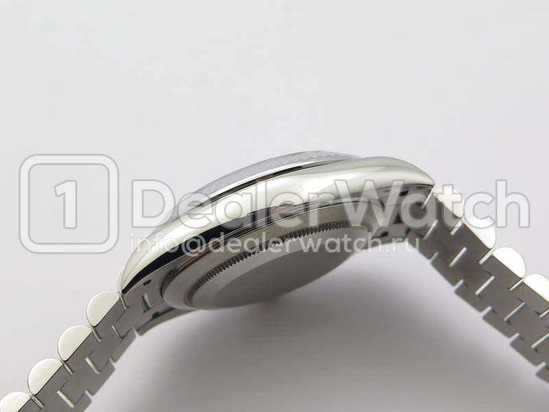 Часы Rolex Day-Date 40 228239-0007