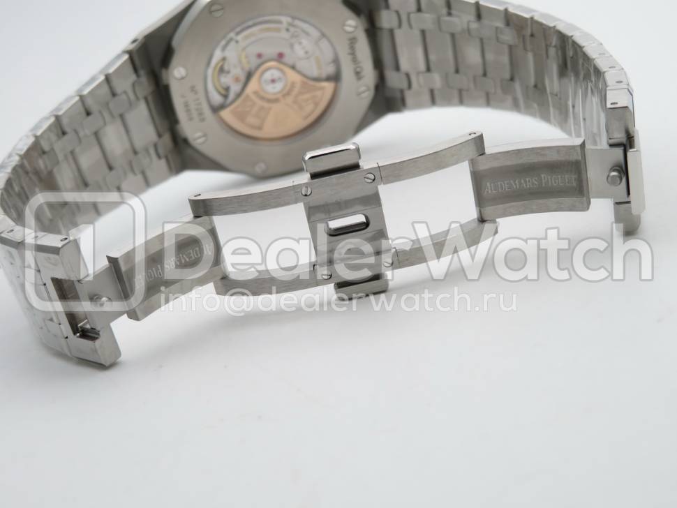 Audemars piguet royal oak 15400st clearance