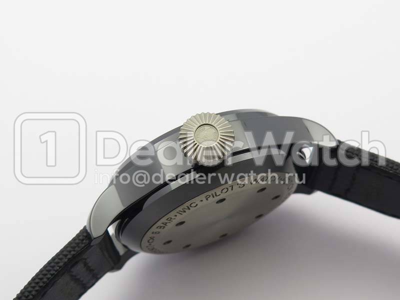Часы IWC Big Pilots Watch Boutique Rodeo Drive IW502003