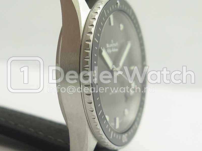 Часы Blancpain Fifty Fathoms Bathyscaphe