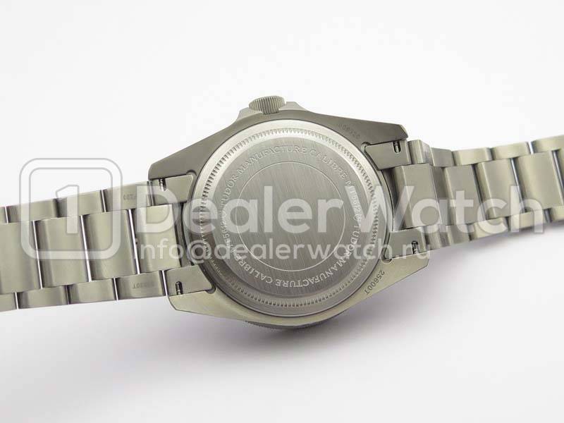 Часы Tudor Pelagos LHD 25610TNL