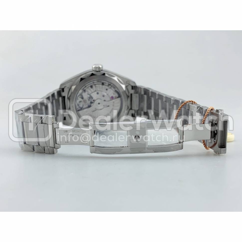 Часы Omega Seamaster Aqua Terra 150M Worldtimer 220.10.43.22.03.001