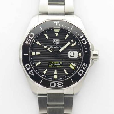 TAG Heuer Aquaracer 300M Calibre 5