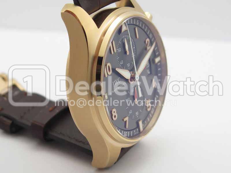 Часы IWC Pilot Spitfire Chronograph Edition Tribeca Film Festival 2014 IW387803