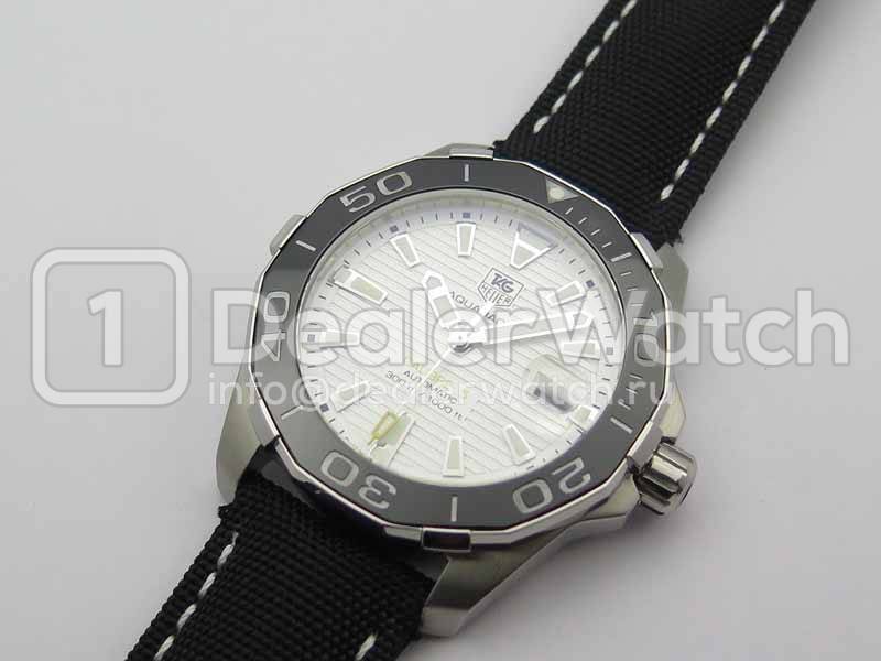 Часы TAG Heuer Aquaracer 300M Calibre 5