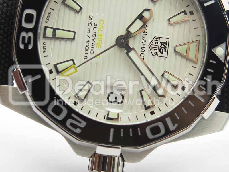 Часы TAG Heuer Aquaracer 300M Calibre 5