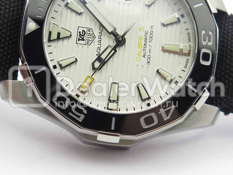 Часы TAG Heuer Aquaracer 300M Calibre 5