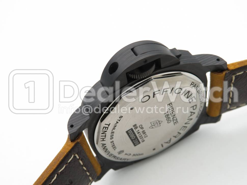 Часы Officine Panerai Luminor Base PAM 360 "Paneristi" Special 3000 Limited Edition