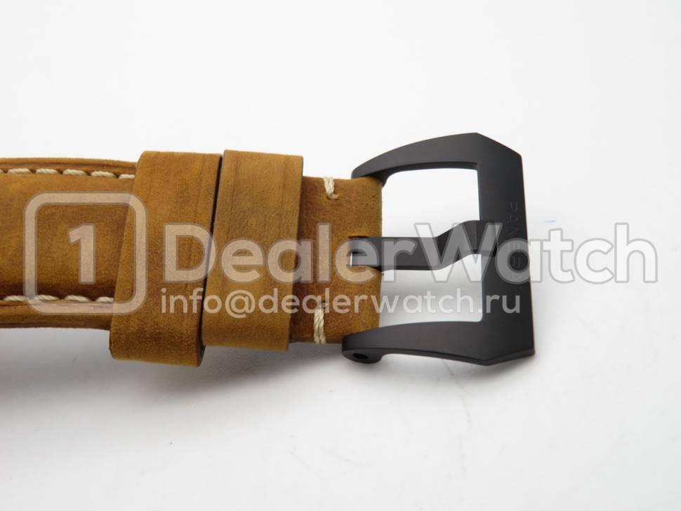 Часы Officine Panerai Luminor Base PAM 360 "Paneristi" Special 3000 Limited Edition