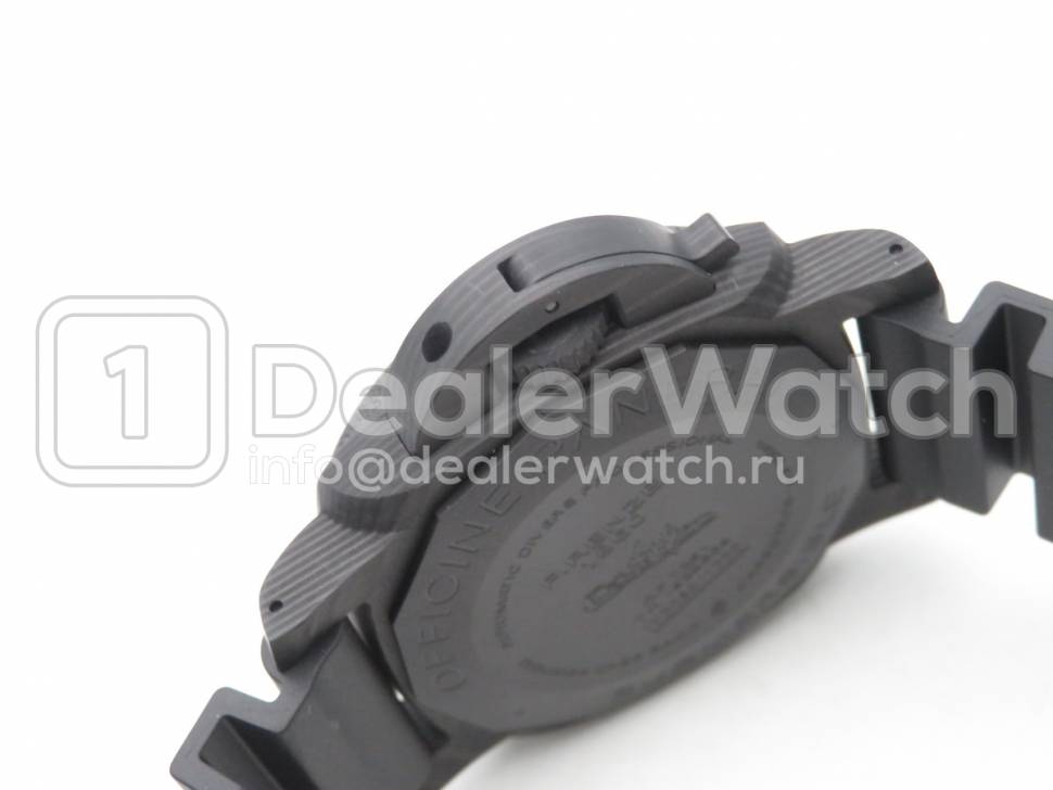 Часы Panerai Submersible Marina Militare Carbotech PAM960