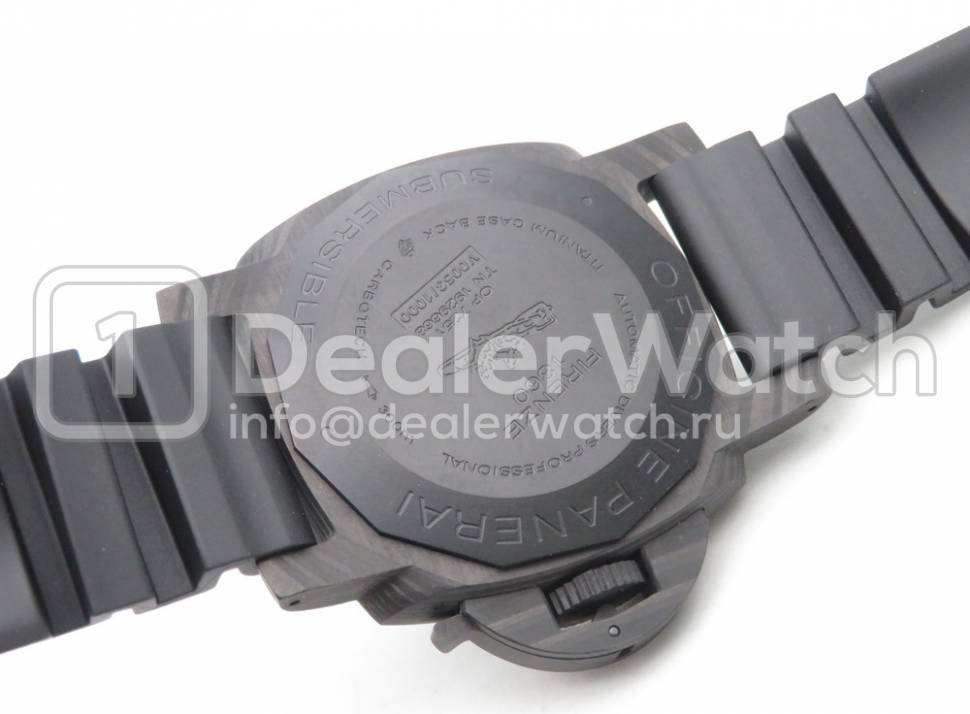 Часы Panerai Submersible Marina Militare Carbotech PAM960