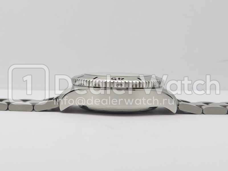 Часы Breitling Superocean Chronograph Steelfish A13341C3